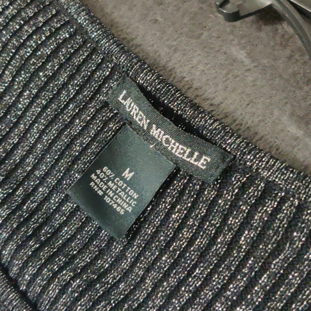 Sweater - Picture 3 of 3